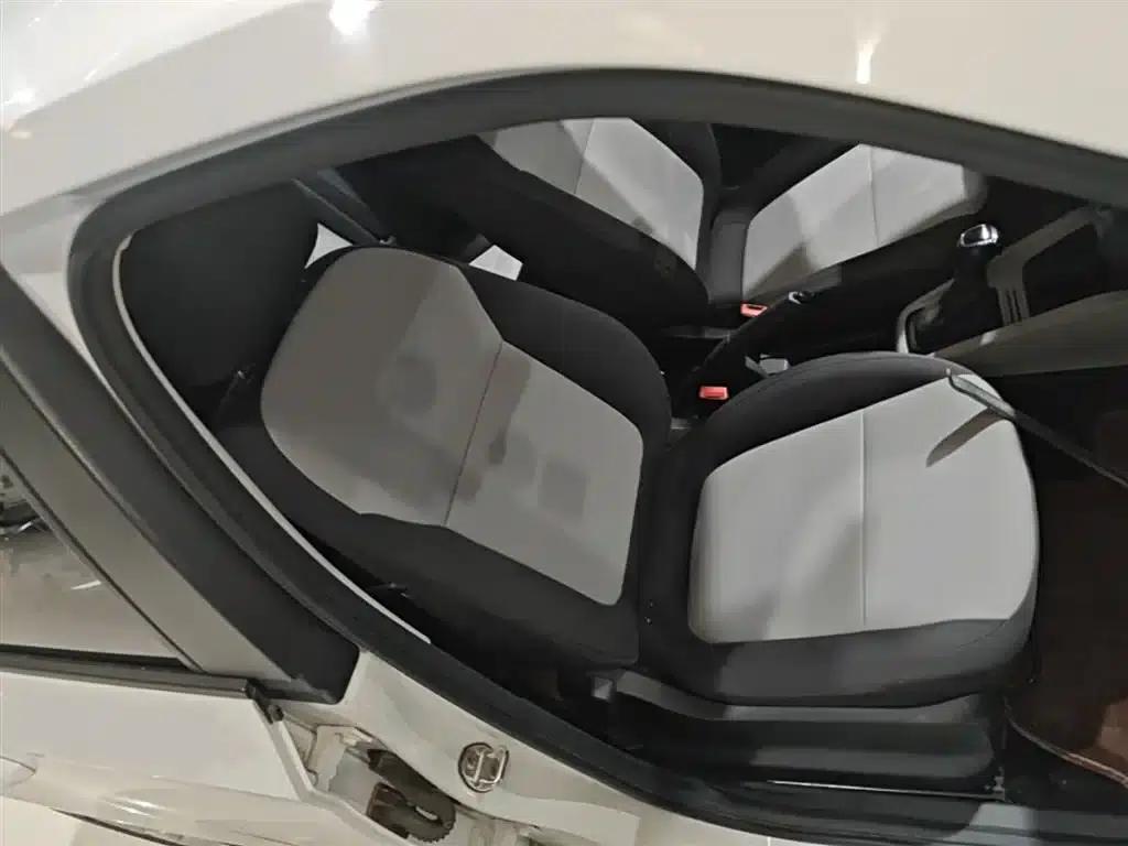 Fabia 2017 1.4L Automatic Enjoy Edition — миниатюра 25