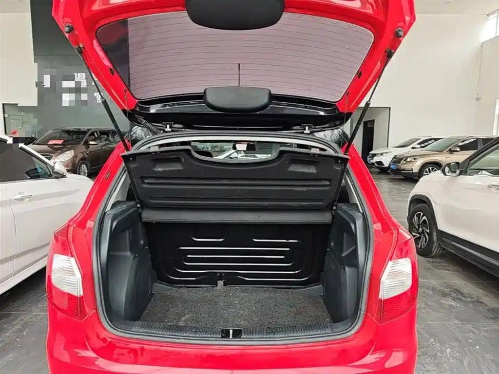 Fabia 2014 1.6L Automatic Sport Edition — миниатюра 19