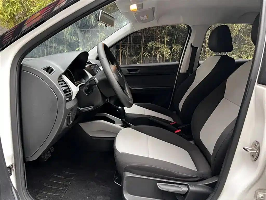 Fabia 2017 1.4L Automatic Enjoy Edition — миниатюра 13