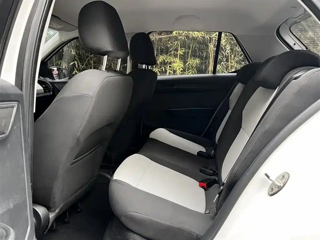 Fabia 2017 1.4L Automatic Enjoy Edition — миниатюра 14