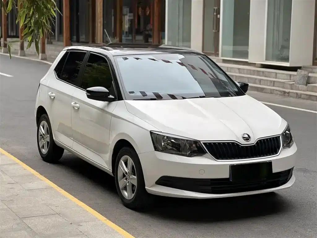 Fabia 2017 1.4L Automatic Enjoy Edition — миниатюра 4