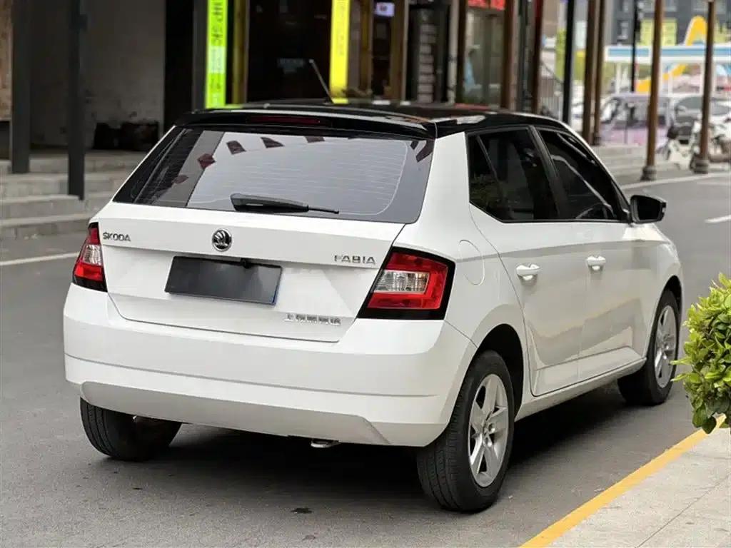 Fabia 2017 1.4L Automatic Enjoy Edition — миниатюра 9