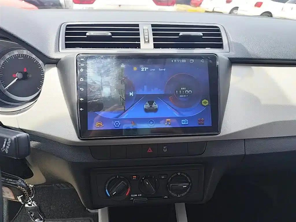 Fabia 2017 1.4L Automatic Enjoy Edition — миниатюра 13