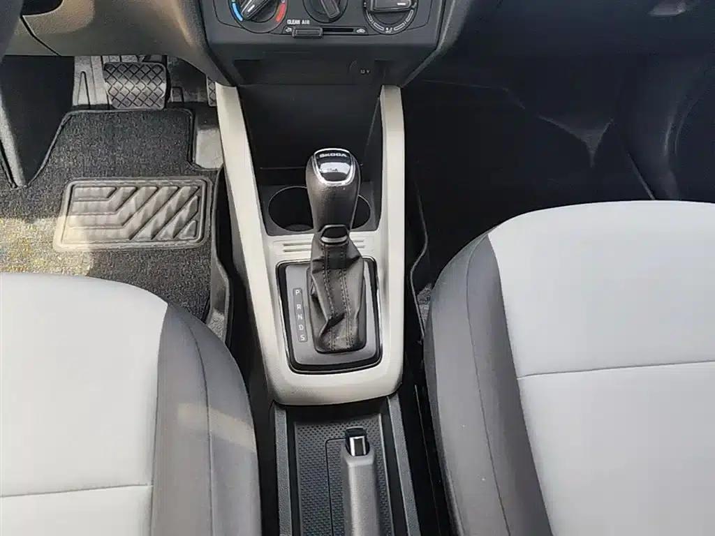 Fabia 2017 1.4L Automatic Enjoy Edition — миниатюра 14