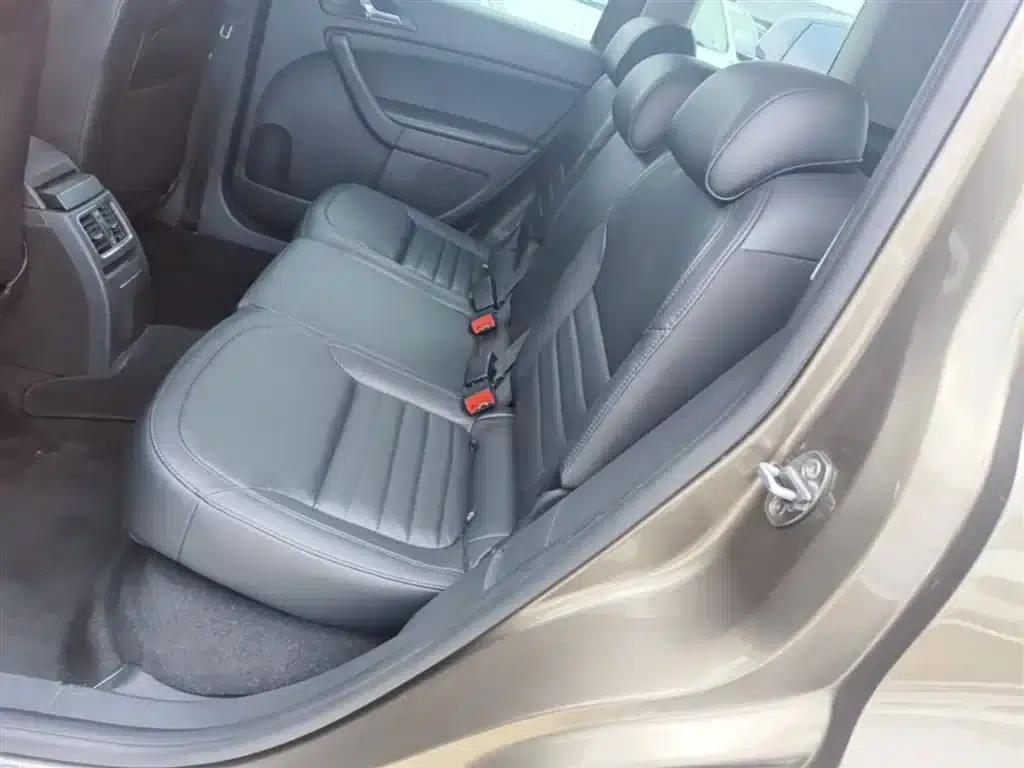 2014 Yeti 1.4TSI Manual Polar Edition — миниатюра 17