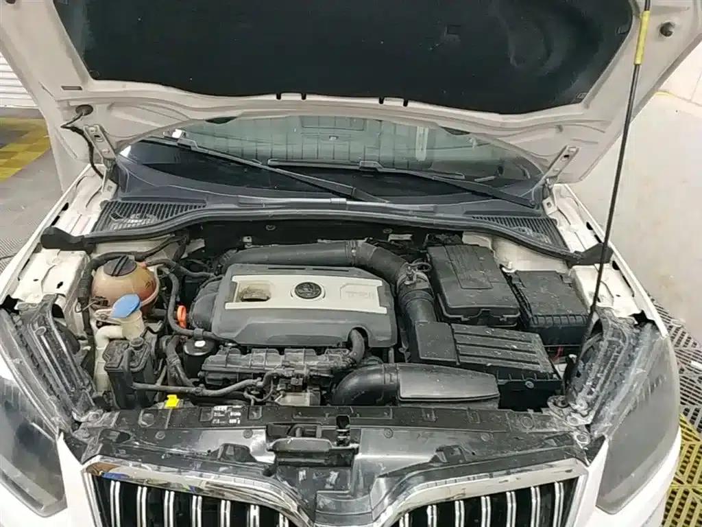 Yeti 2014 1.8TSI DSG Polar Edition — миниатюра 20