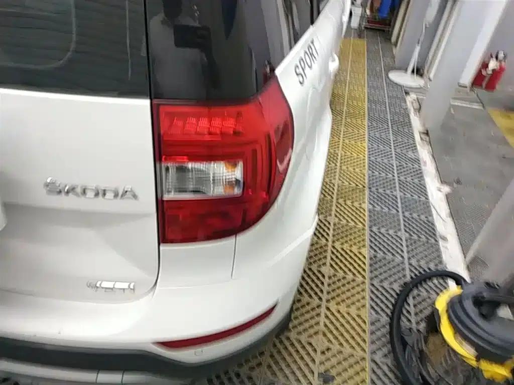 Yeti 2014 1.8TSI DSG Polar Edition — миниатюра 8