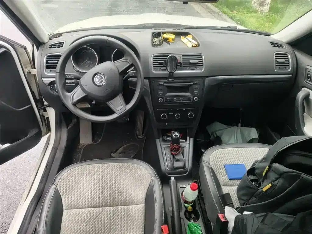 Yeti 2017 TSI280 DSG Enjoyable Brother Edition — миниатюра 13