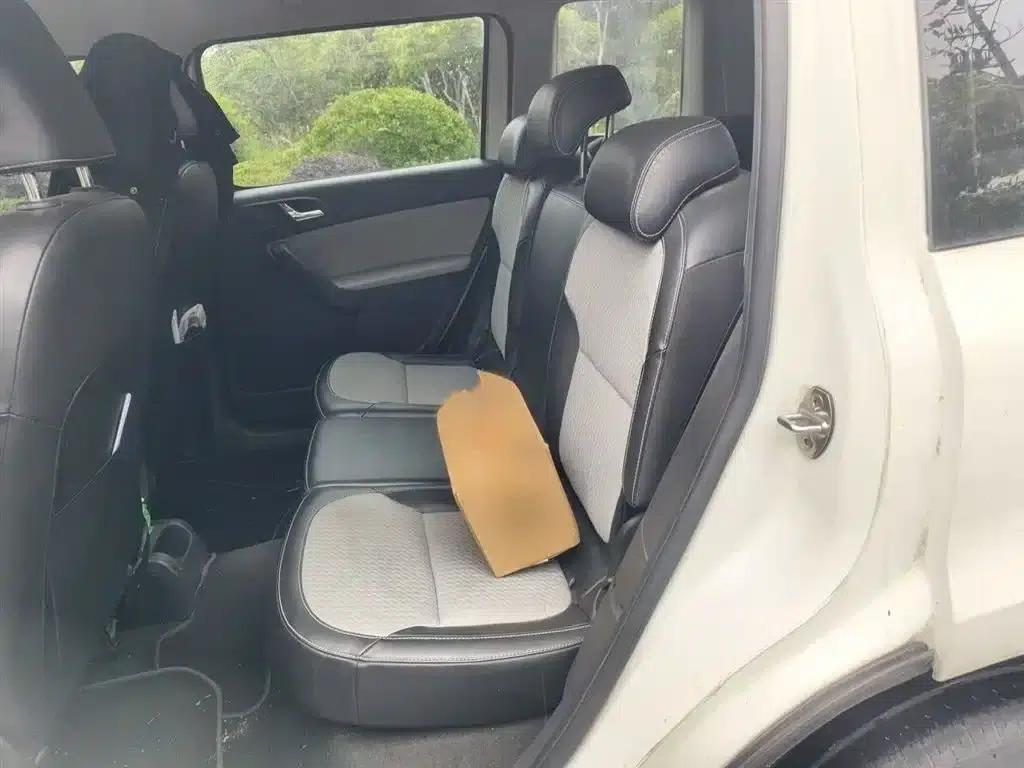 Yeti 2017 TSI280 DSG Enjoyable Brother Edition — миниатюра 15