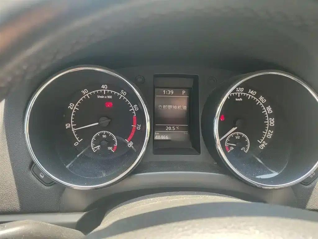 Yeti 2014 1.4TSI DSG Polar Edition — миниатюра 4
