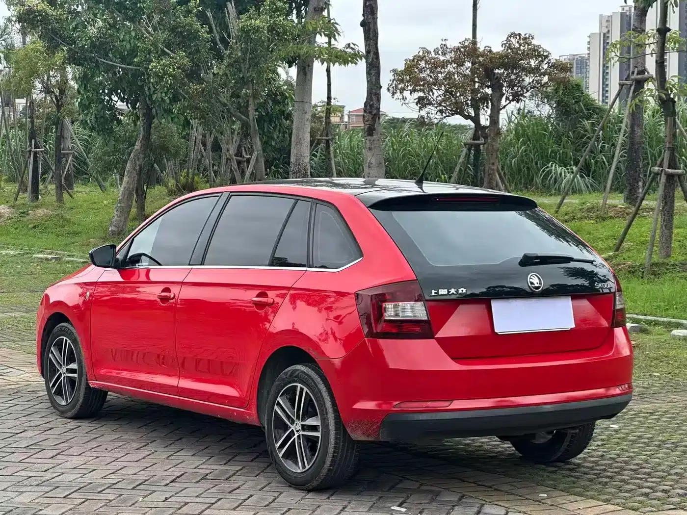 Rapid 2014 1.4TSI DSG Premium Edition — миниатюра 11