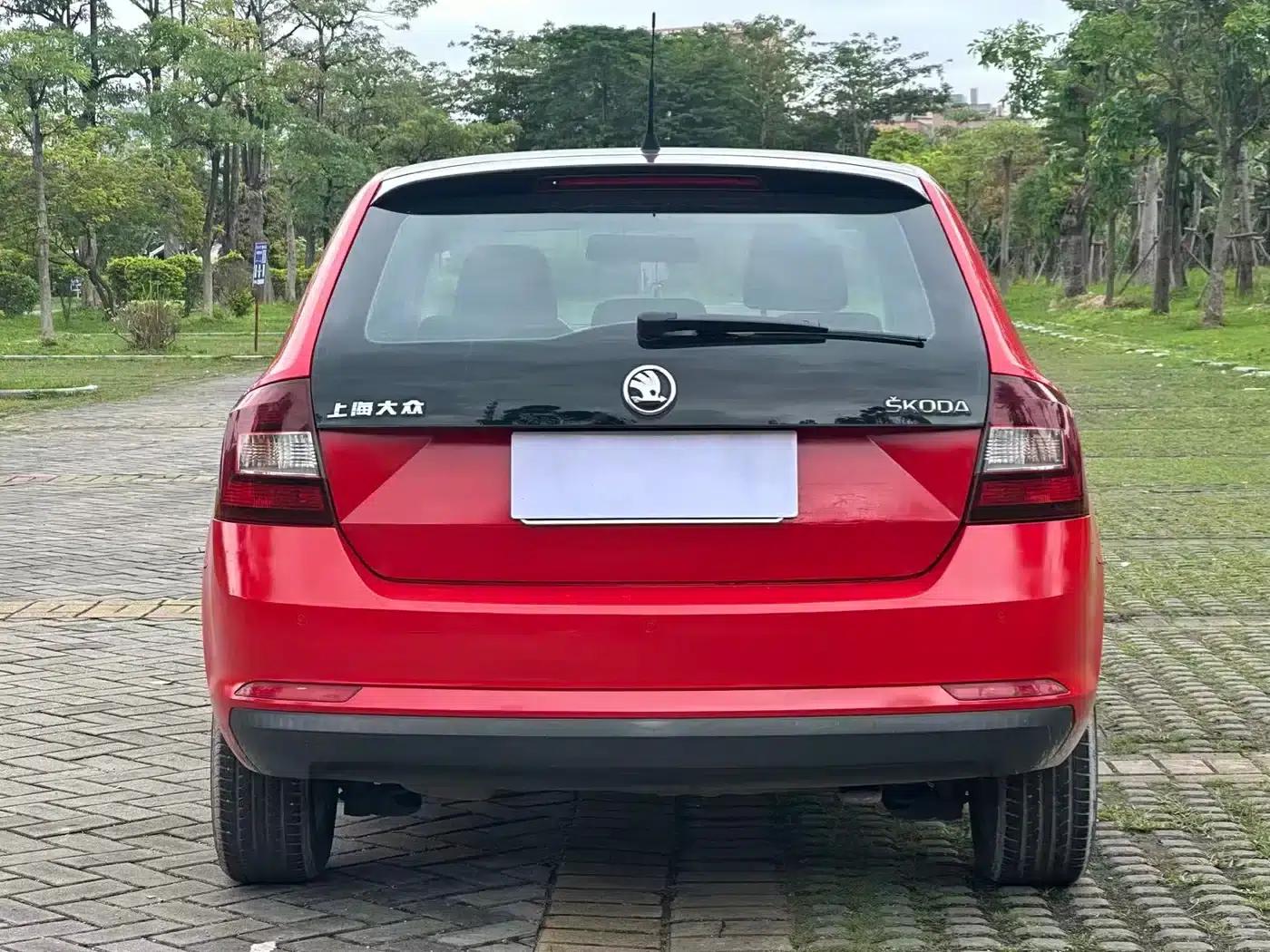 Rapid 2014 1.4TSI DSG Premium Edition — миниатюра 10