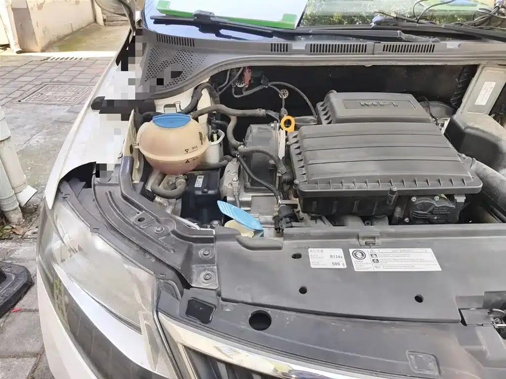 Rapid 2018 1.6L Manual Comfort Edition — миниатюра 18