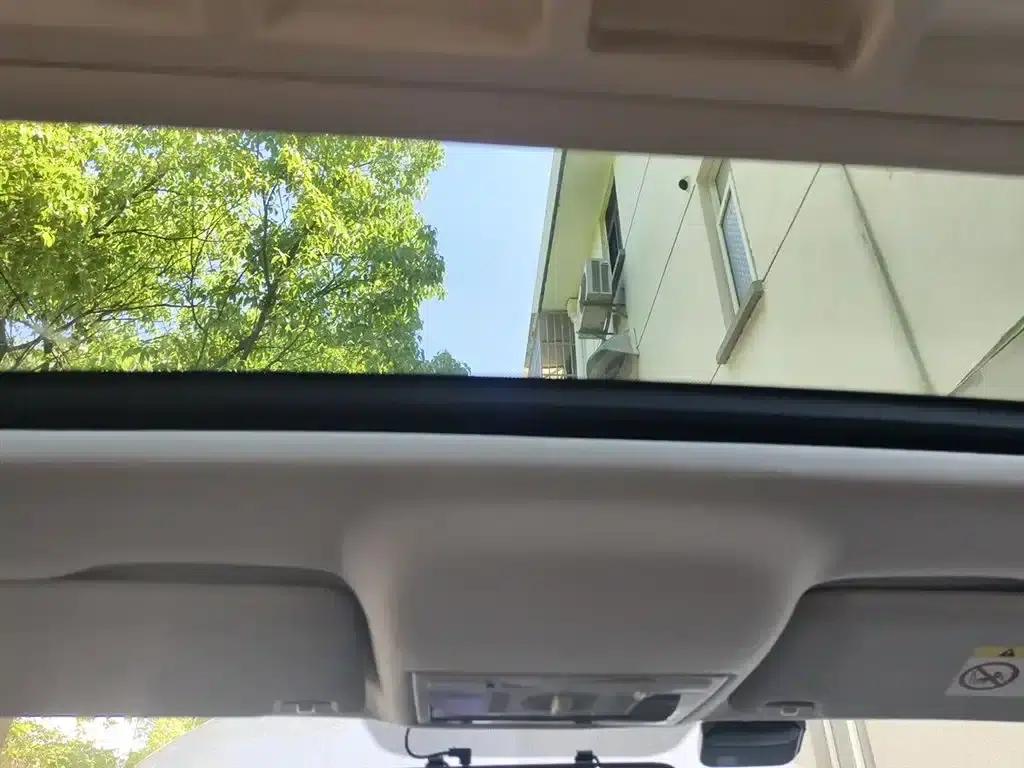 Rapid 2018 1.6L Manual Comfort Edition — миниатюра 7