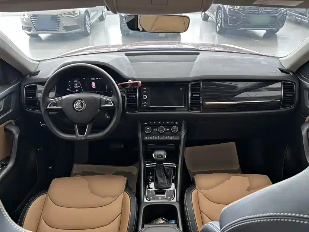 2019 Kodiaq GT TSI330 2WD Luxury Edition (China VI Emission Standard) — миниатюра 10
