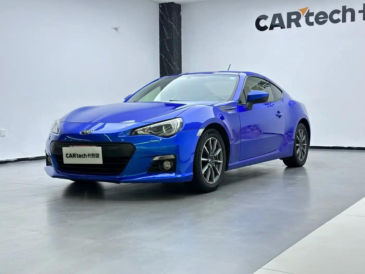 Subaru BRZ 2013 2.0i Manual Luxury — миниатюра 1