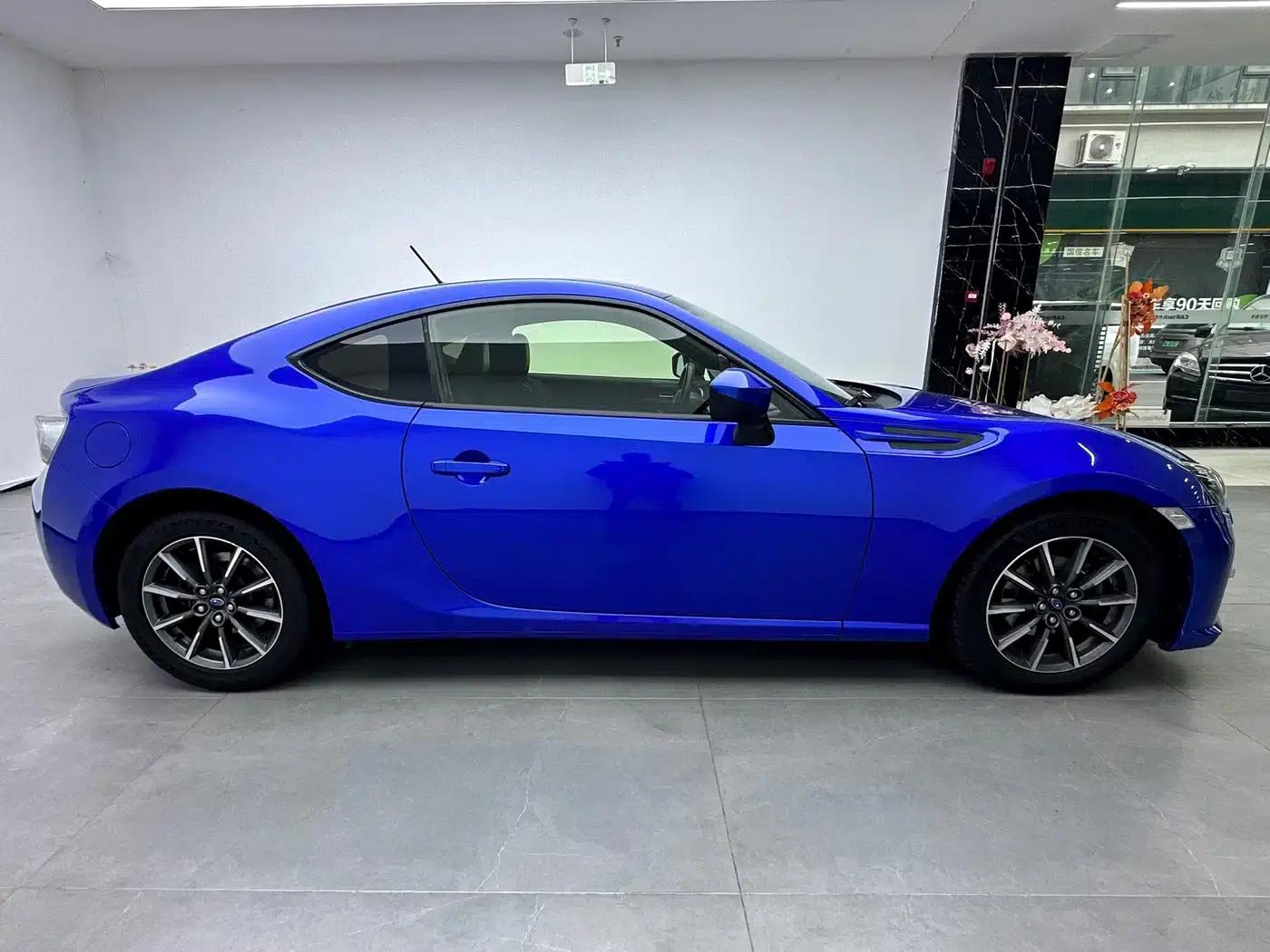 Subaru BRZ 2013 2.0i Manual Luxury — миниатюра 6