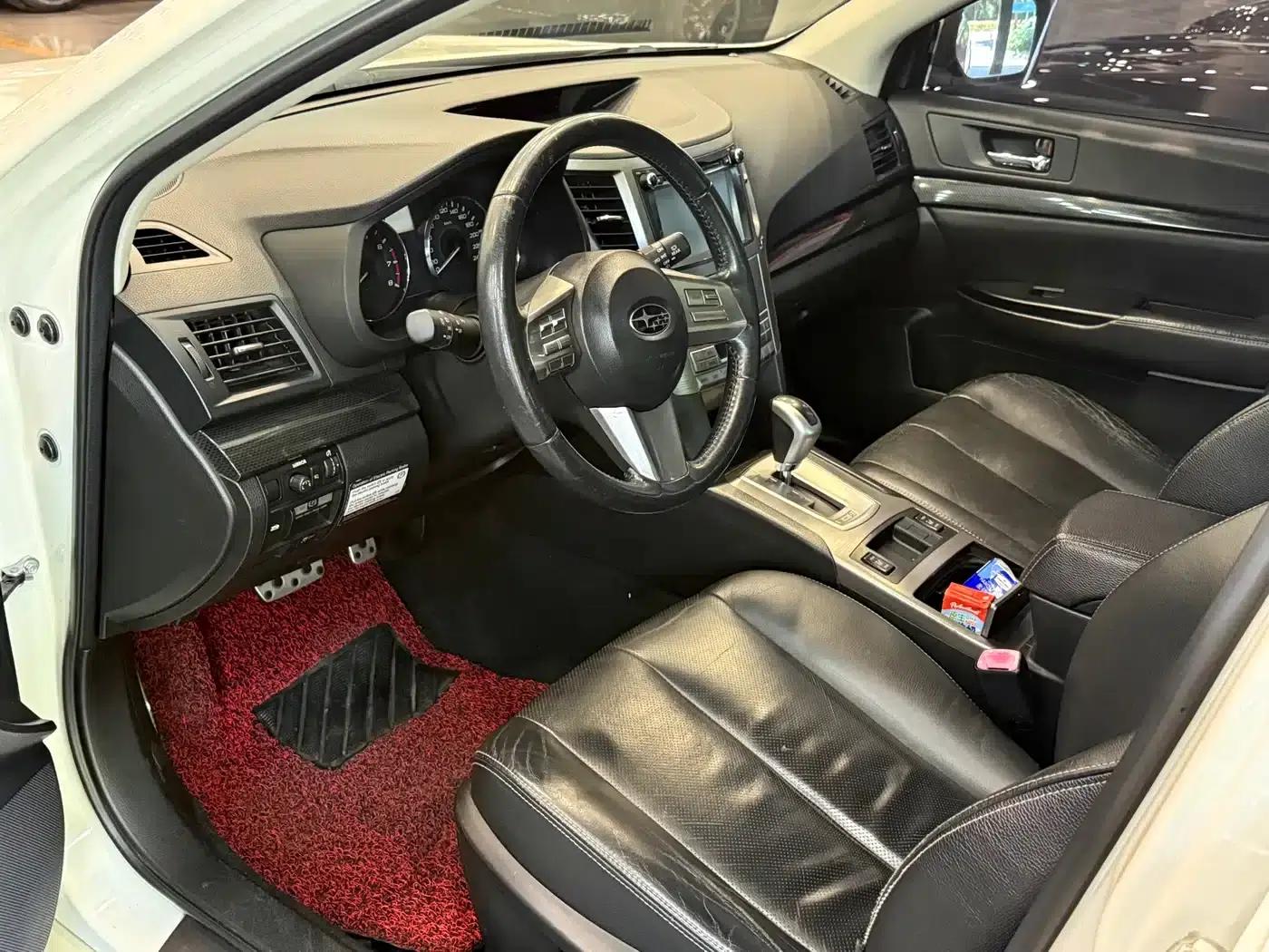 Outback 2012 2.5i Luxury Edition — миниатюра 3