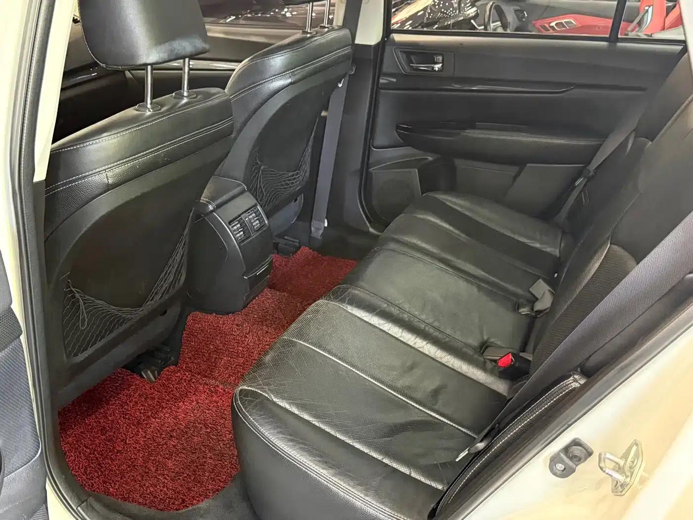 Outback 2012 2.5i Luxury Edition — миниатюра 4