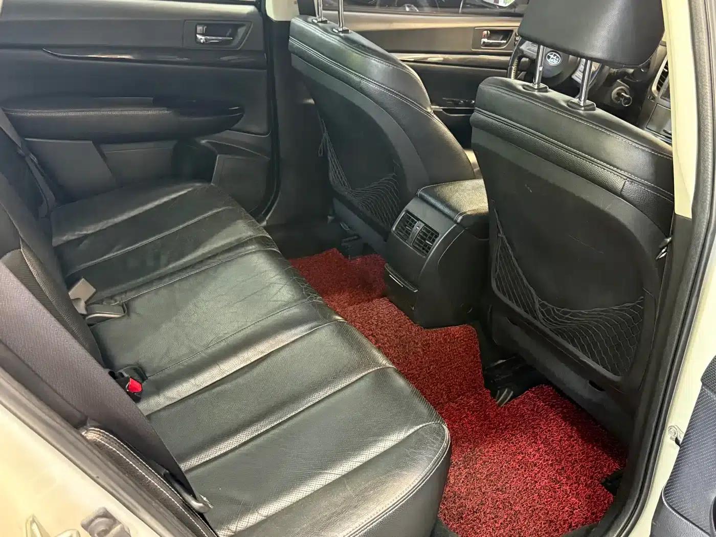 Outback 2012 2.5i Luxury Edition — миниатюра 8