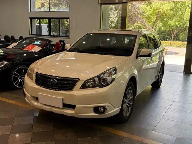 Outback 2012 2.5i Luxury Edition