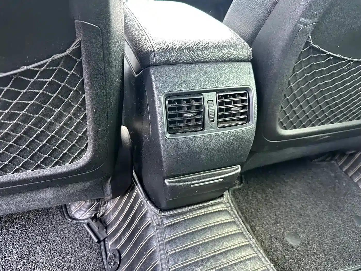Outback 2013 2.5i Luxury Edition — миниатюра 9