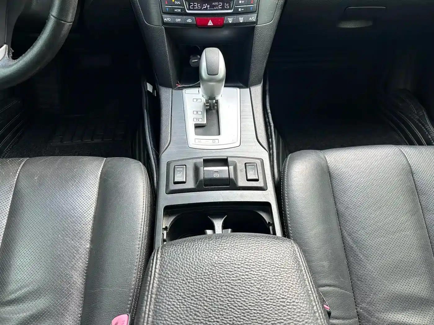 Outback 2013 2.5i Luxury Edition — миниатюра 10