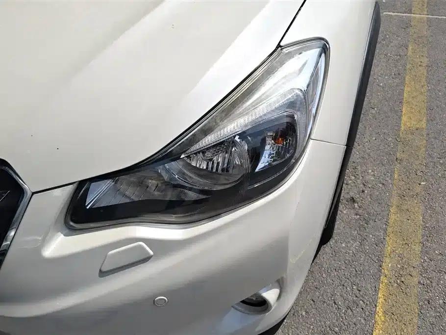 Subaru XV 2014 2.0i Luxury Edition — миниатюра 5