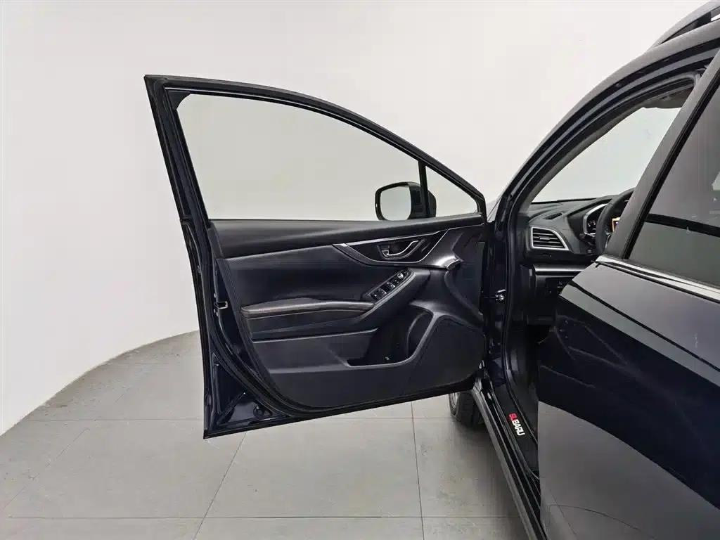 Subaru XV 2020 2.0i AWD Luxury Edition EyeSight — миниатюра 8
