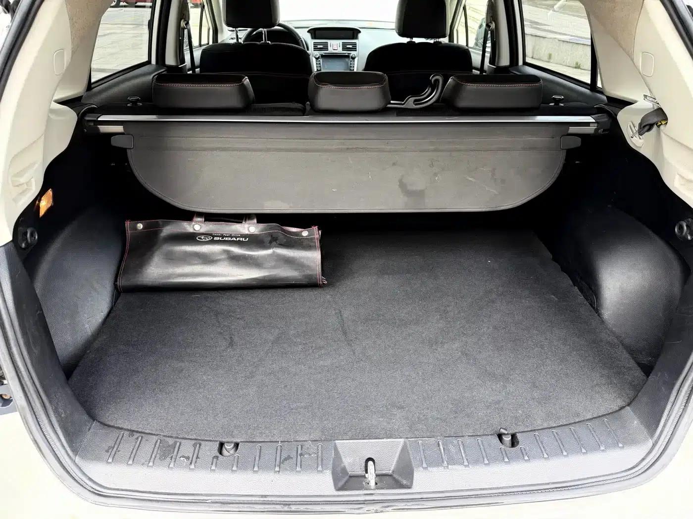 Subaru XV 2012 2.0i Luxury Edition — миниатюра 12