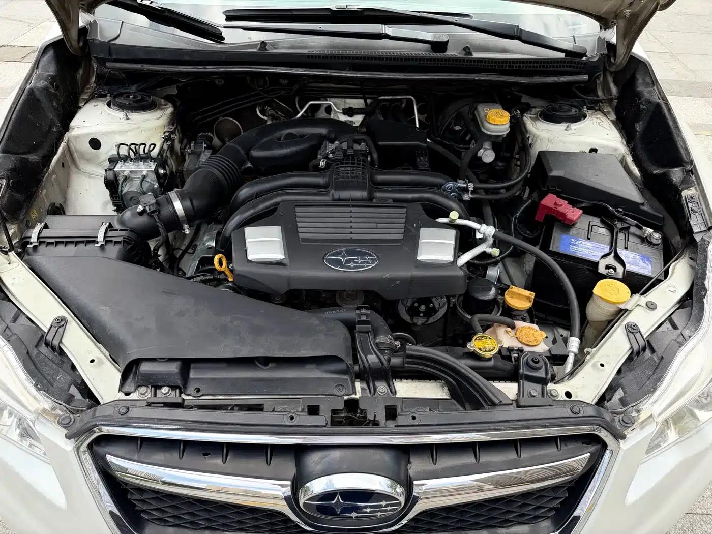 Subaru XV 2012 2.0i Luxury Edition — миниатюра 14