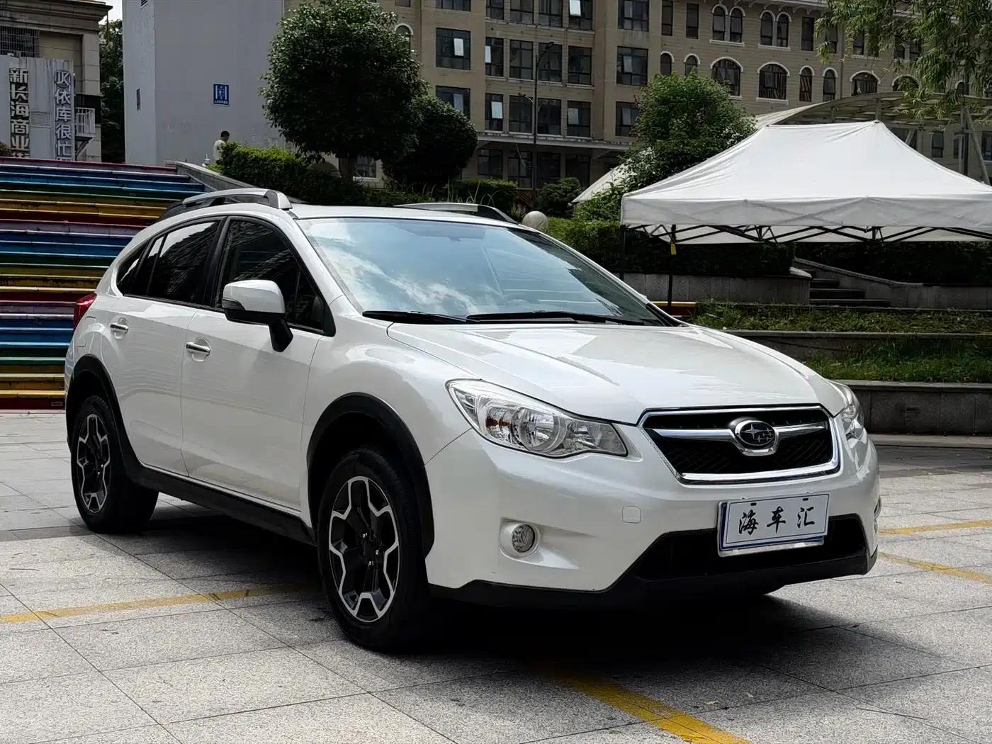 Subaru XV 2012 2.0i Luxury Edition — миниатюра 3