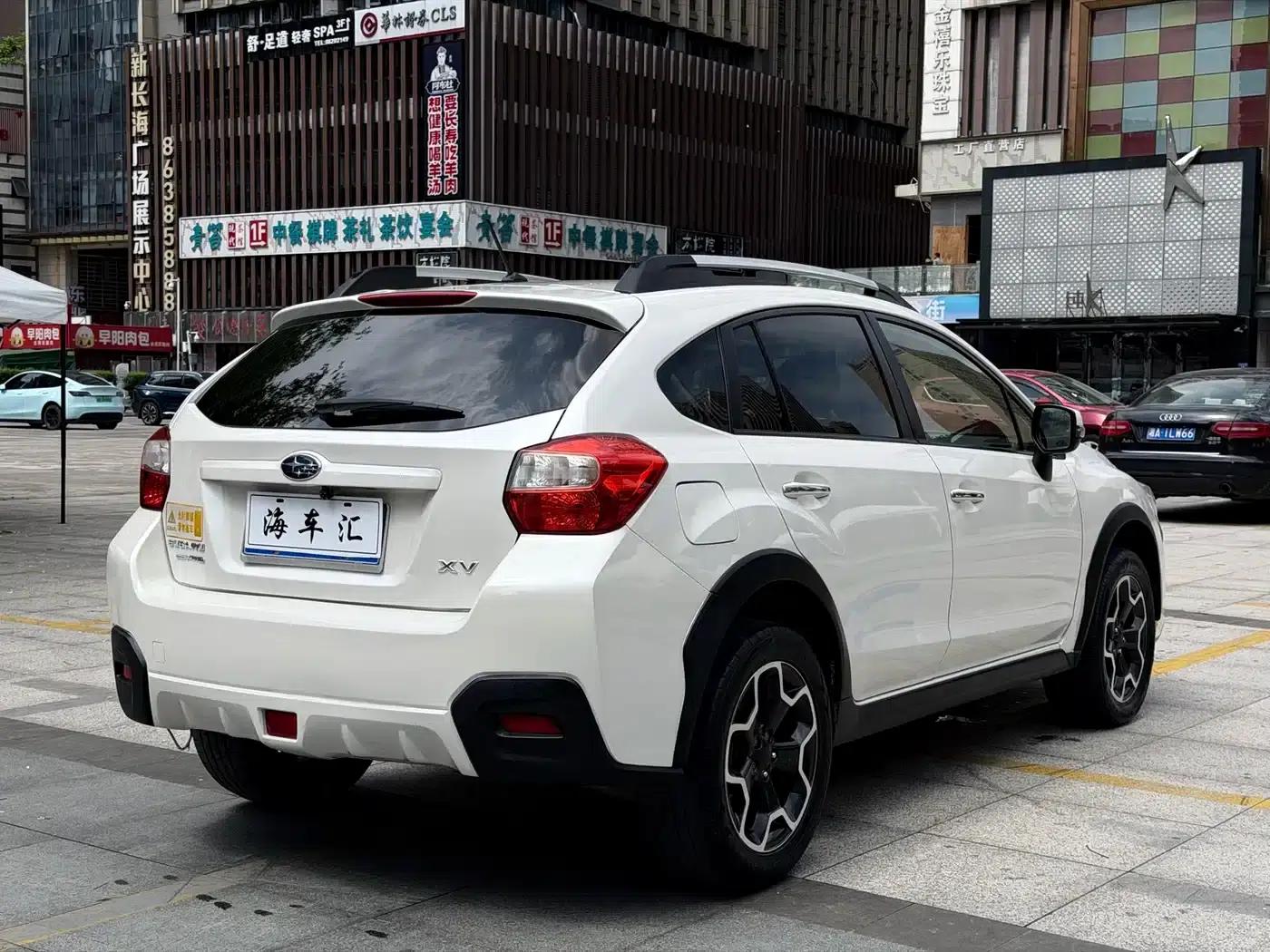 Subaru XV 2012 2.0i Luxury Edition — миниатюра 4