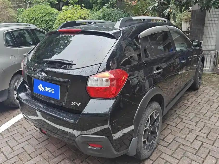 Subaru XV 2012 2.0i Comfort Edition — миниатюра 3