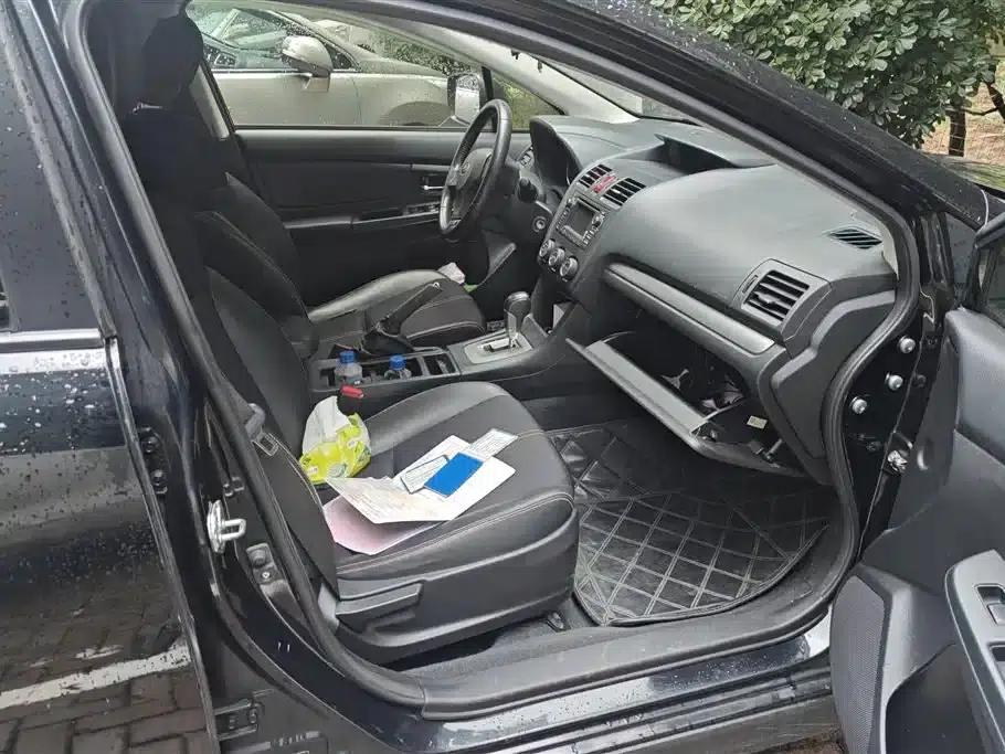 Subaru XV 2012 2.0i Comfort Edition — миниатюра 8