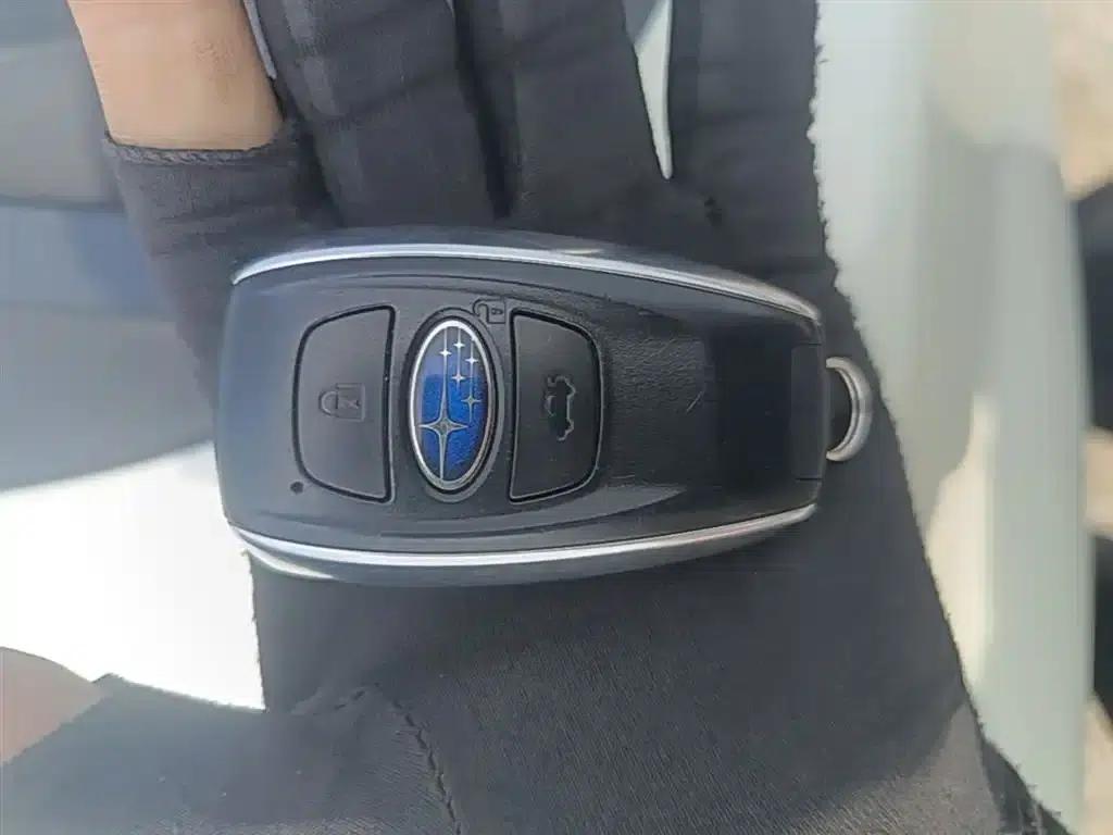 Subaru XV 2017 2.0i Special Edition — миниатюра 9