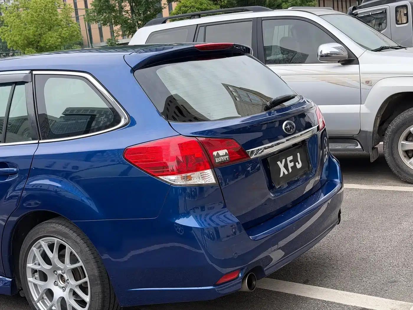 Legacy 2010 2.0i Luxury Touring Edition — миниатюра 11