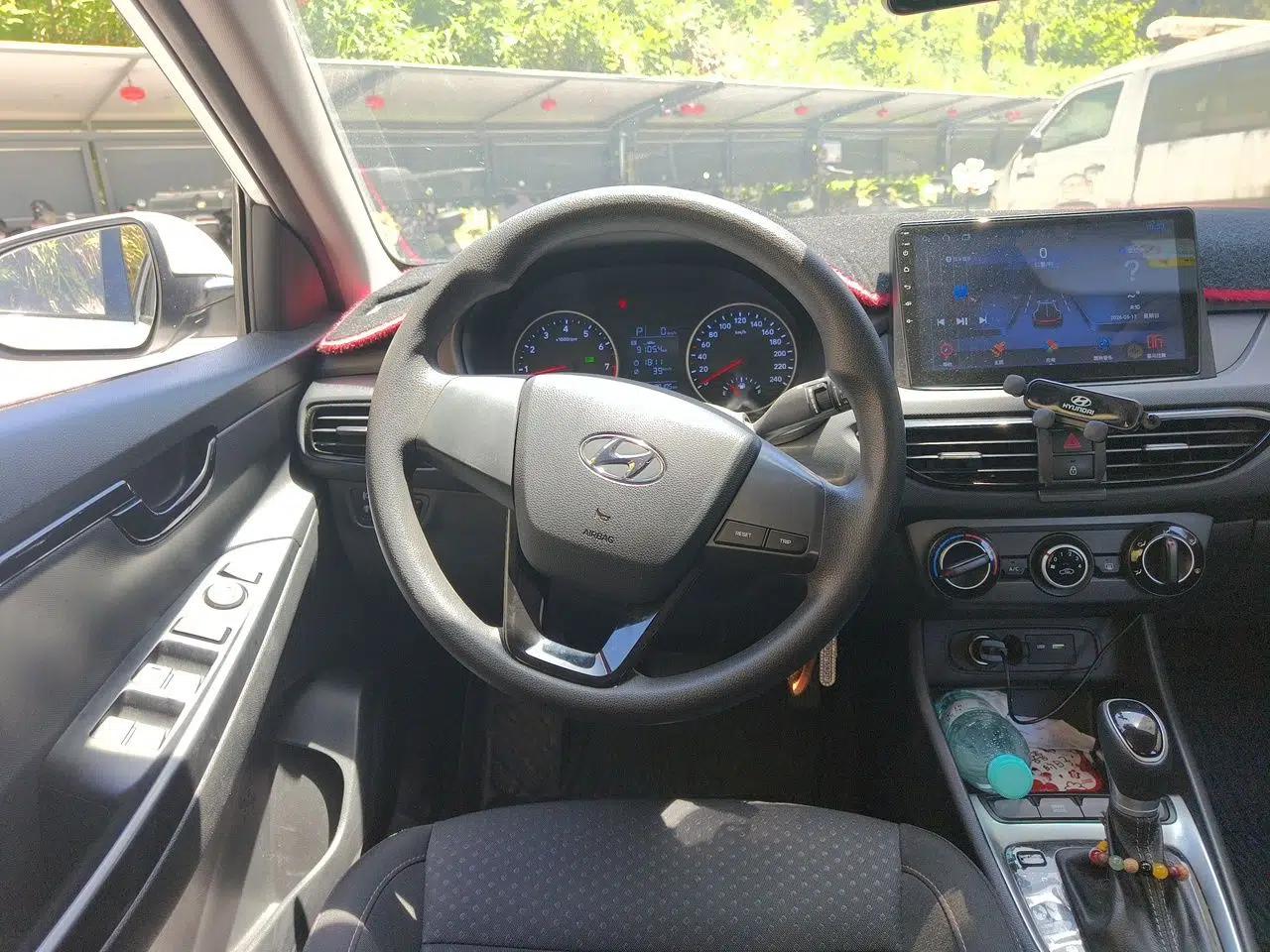Hyundai Celesta 2020 1.6L Automatic GL Enjoyable Edition — миниатюра 11