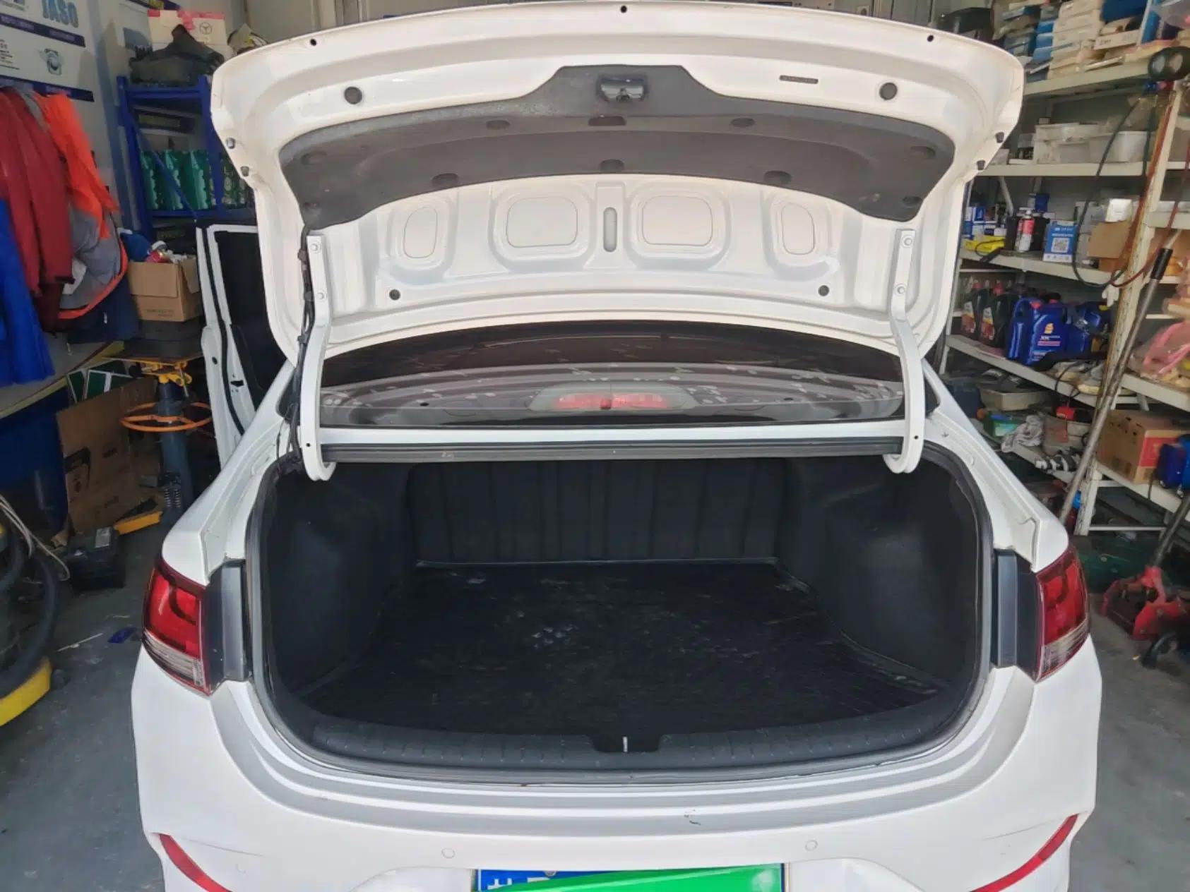 Hyundai Celesta 2020 1.6L Automatic GL Enjoyable Edition — миниатюра 22