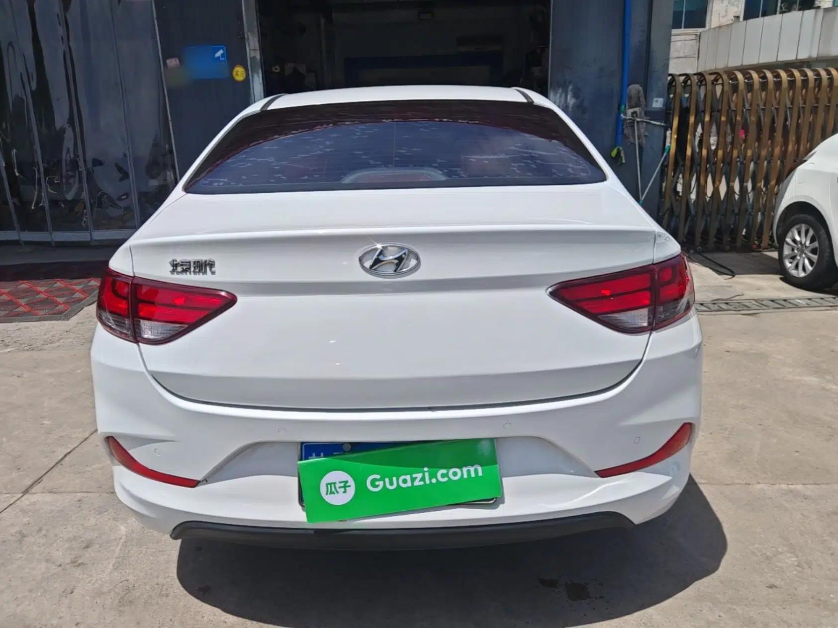 Hyundai Celesta 2020 1.6L Automatic GL Enjoyable Edition — миниатюра 5