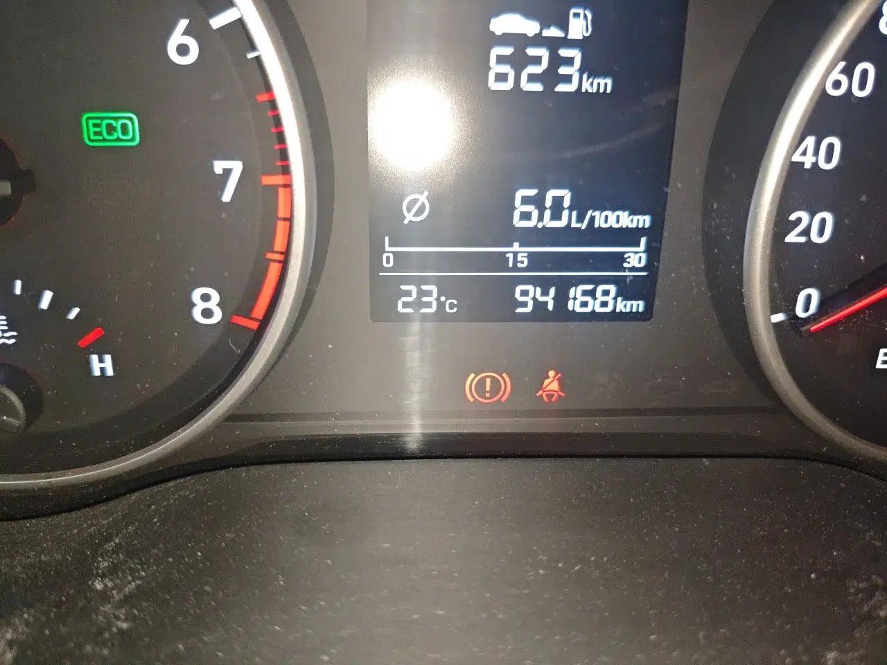 Hyundai Celesta 2020 1.6L Automatic GL Enjoyable Edition — миниатюра 13