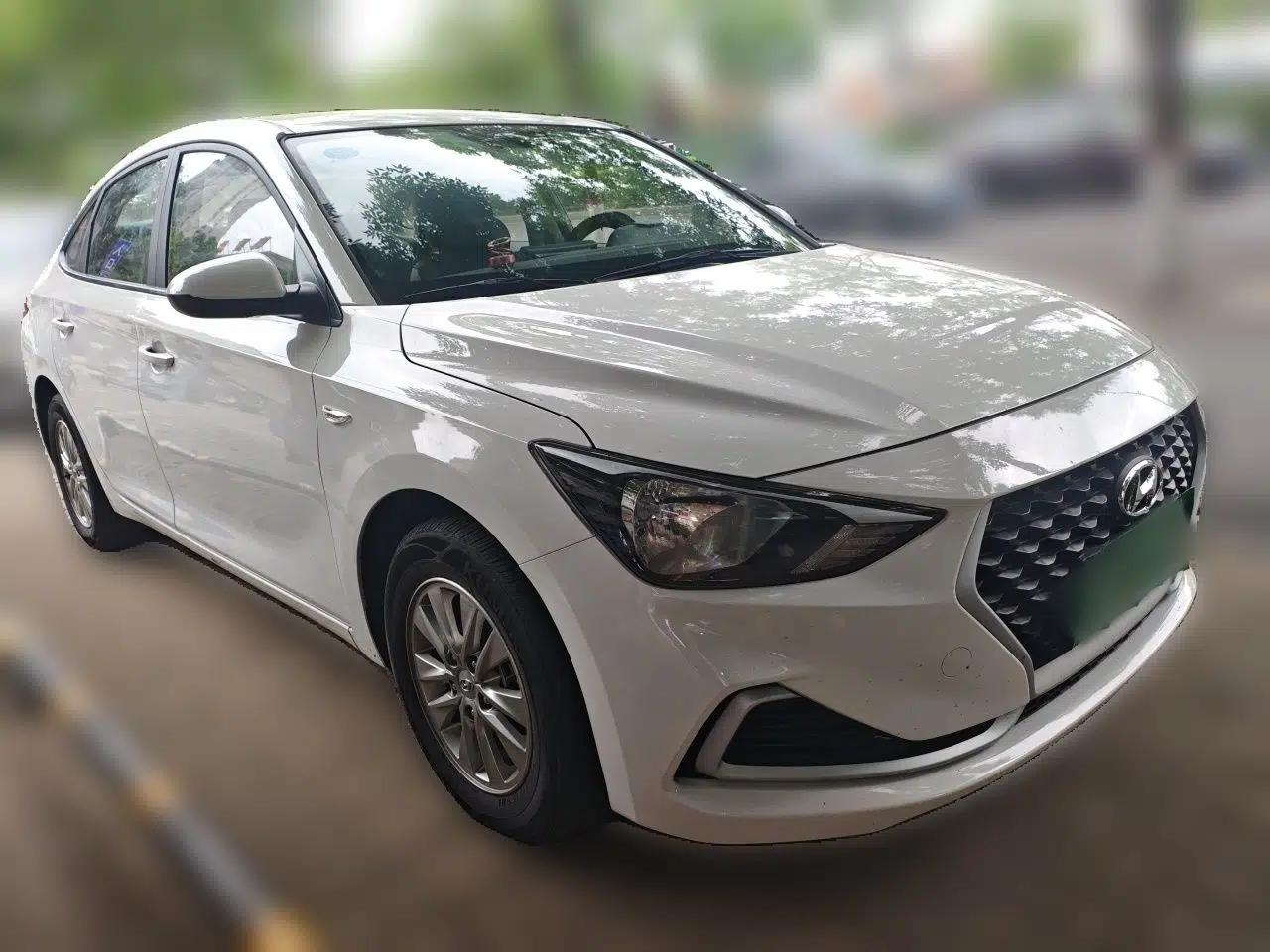 Hyundai Celesta 2020 1.6L Automatic GL Enjoyable Edition — миниатюра 3