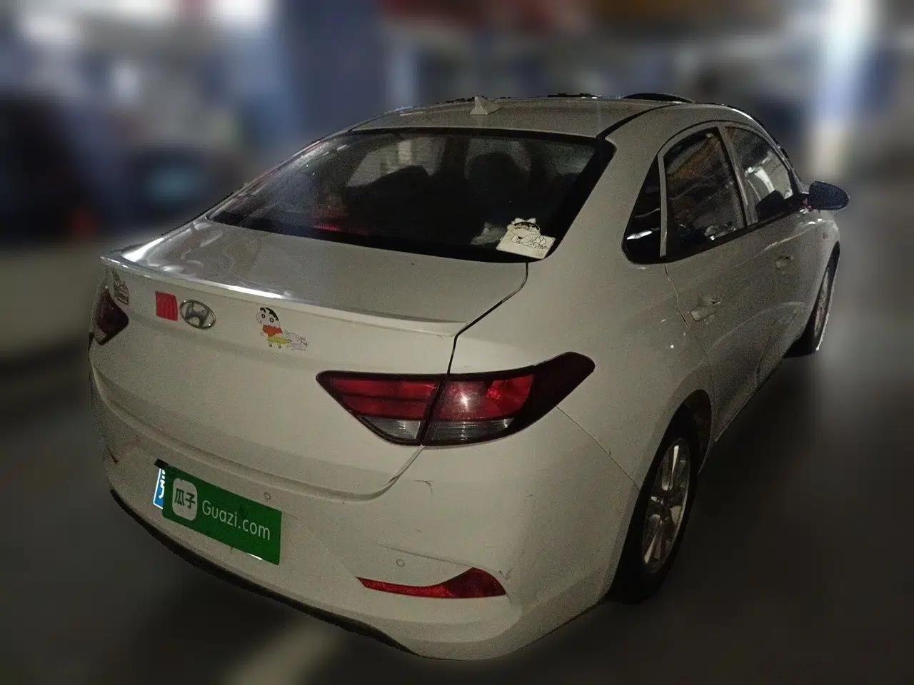 Hyundai Celesta 2017 1.6L Manual Enjoyment Edition GLS — миниатюра 6