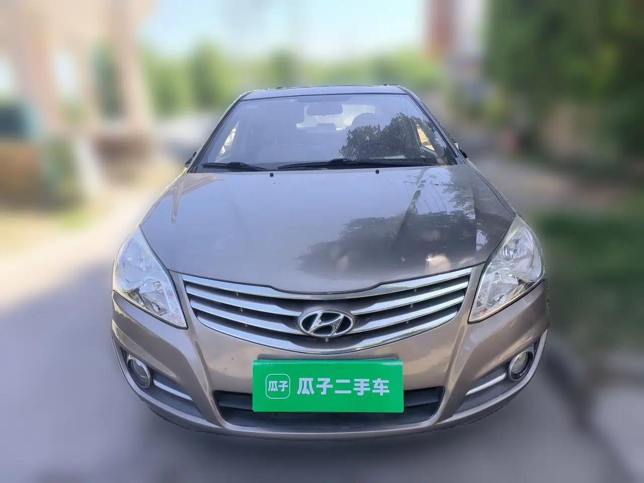 Hyundai Celesta 2011 1.6L Manual Luxury Model — миниатюра 2