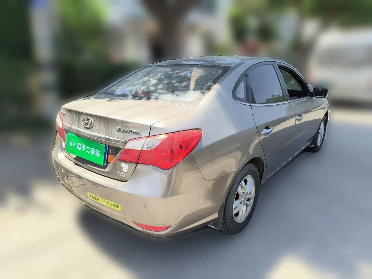 Hyundai Celesta 2011 1.6L Manual Luxury Model — миниатюра 6