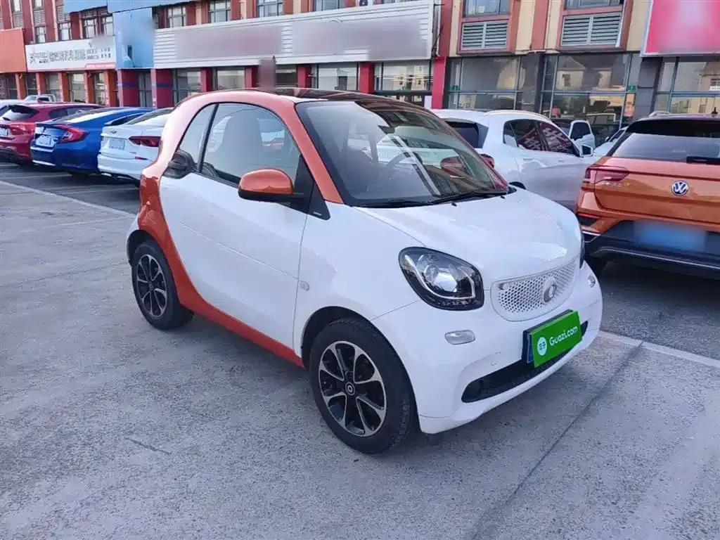 2015 Smart Fortwo 1.0L 52kW Hardtop Passion Edition — миниатюра 4