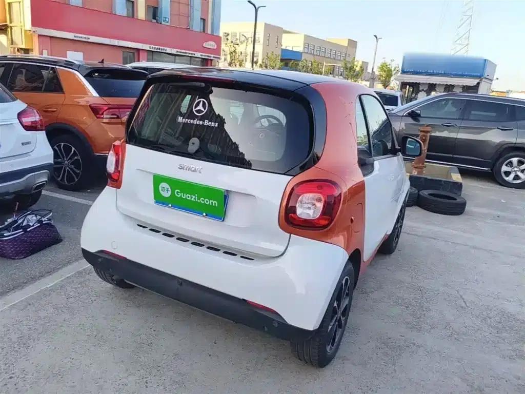 2015 Smart Fortwo 1.0L 52kW Hardtop Passion Edition — миниатюра 7