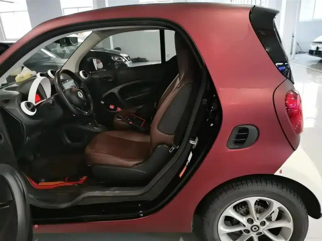 2015 Smart Fortwo 1.0L 52kW Hardtop Dynamic Edition — миниатюра 15