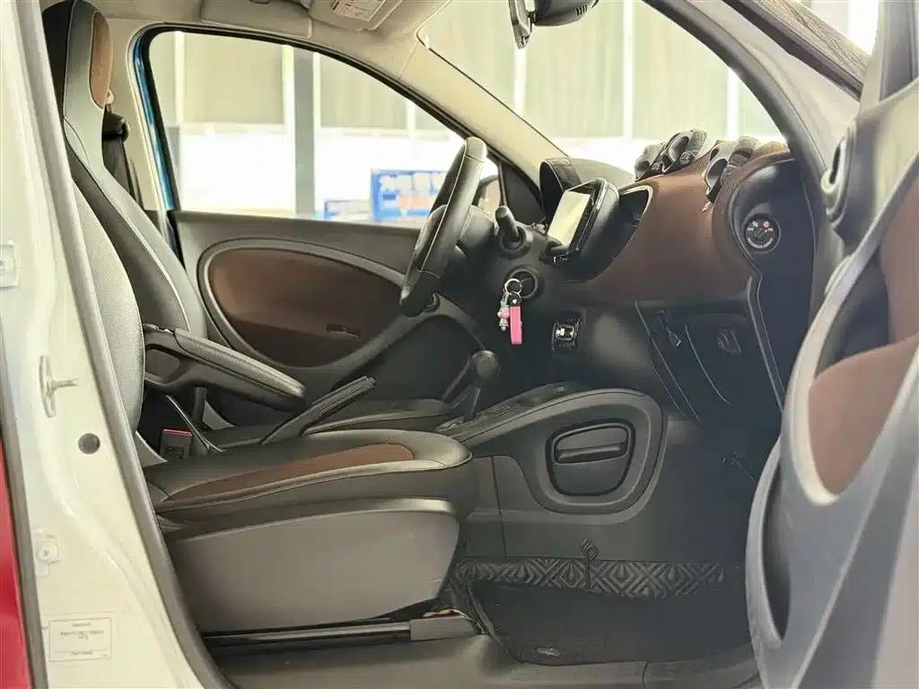2018 Smart Forfour 0.9T 66kW Pioneer Edition — миниатюра 21