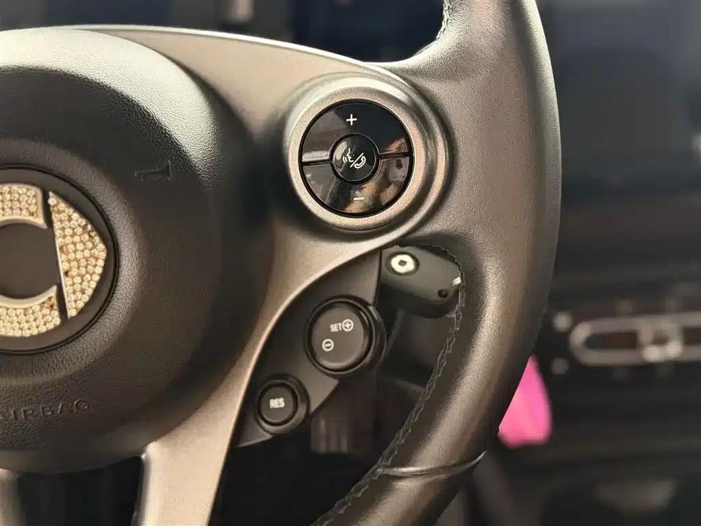 2018 Smart Forfour 0.9T 66kW Pioneer Edition — миниатюра 25